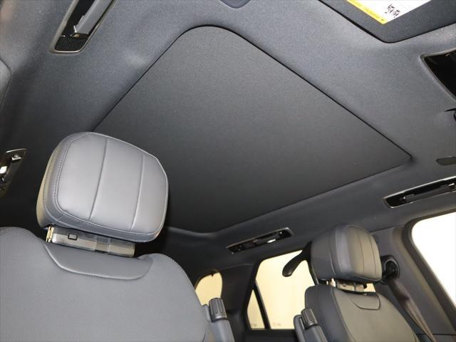 new 2025 Land Rover Range Rover Sport car, priced at $104,770