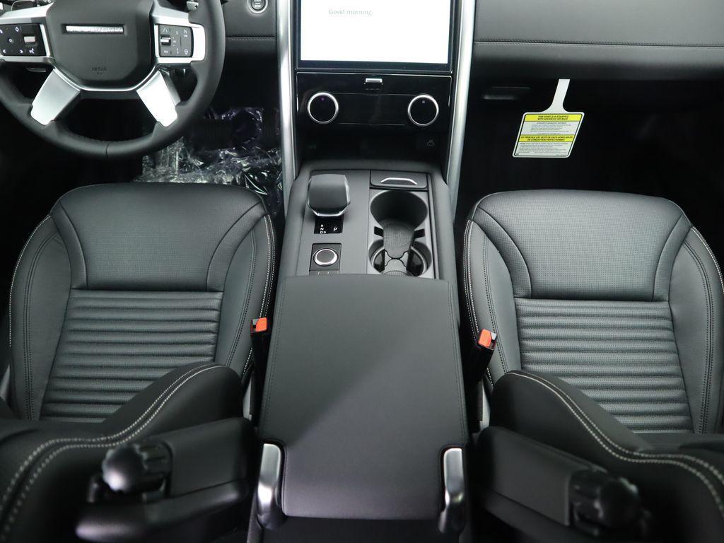 new 2025 Land Rover Discovery car, priced at $66,543