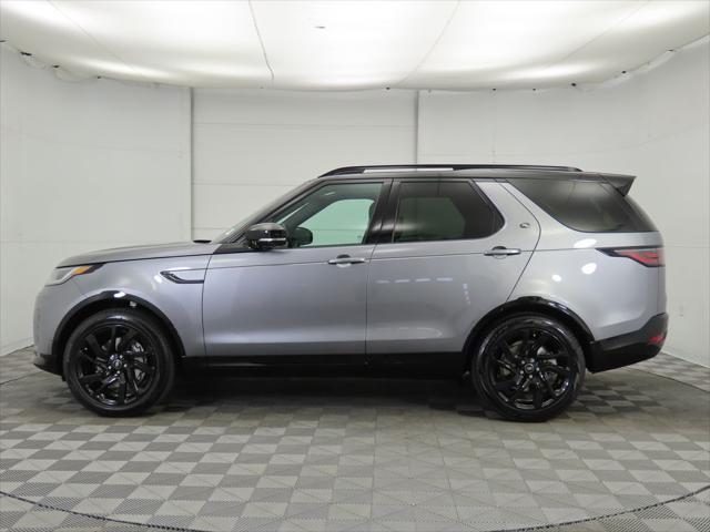 new 2025 Land Rover Discovery car, priced at $70,118