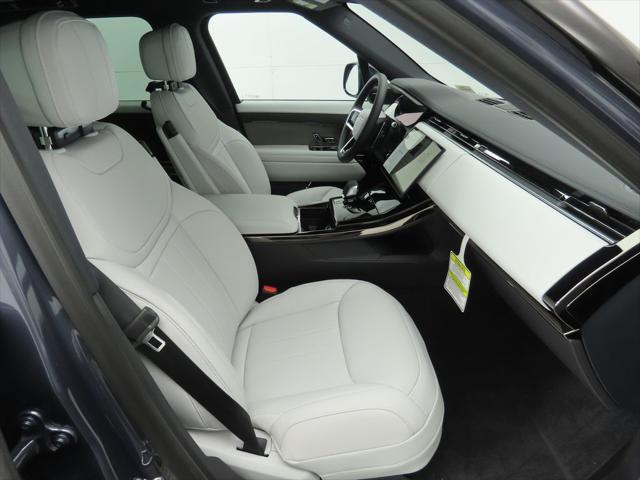 new 2025 Land Rover Range Rover Sport car, priced at $88,930