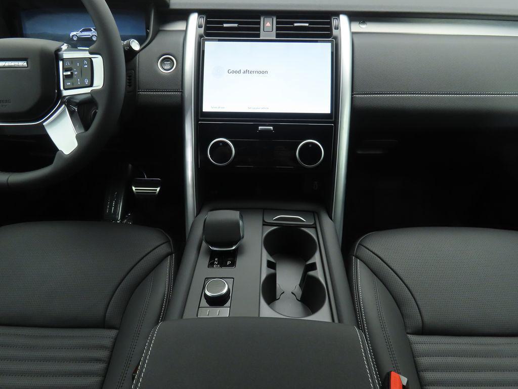 new 2026 Land Rover Discovery car, priced at $76,876