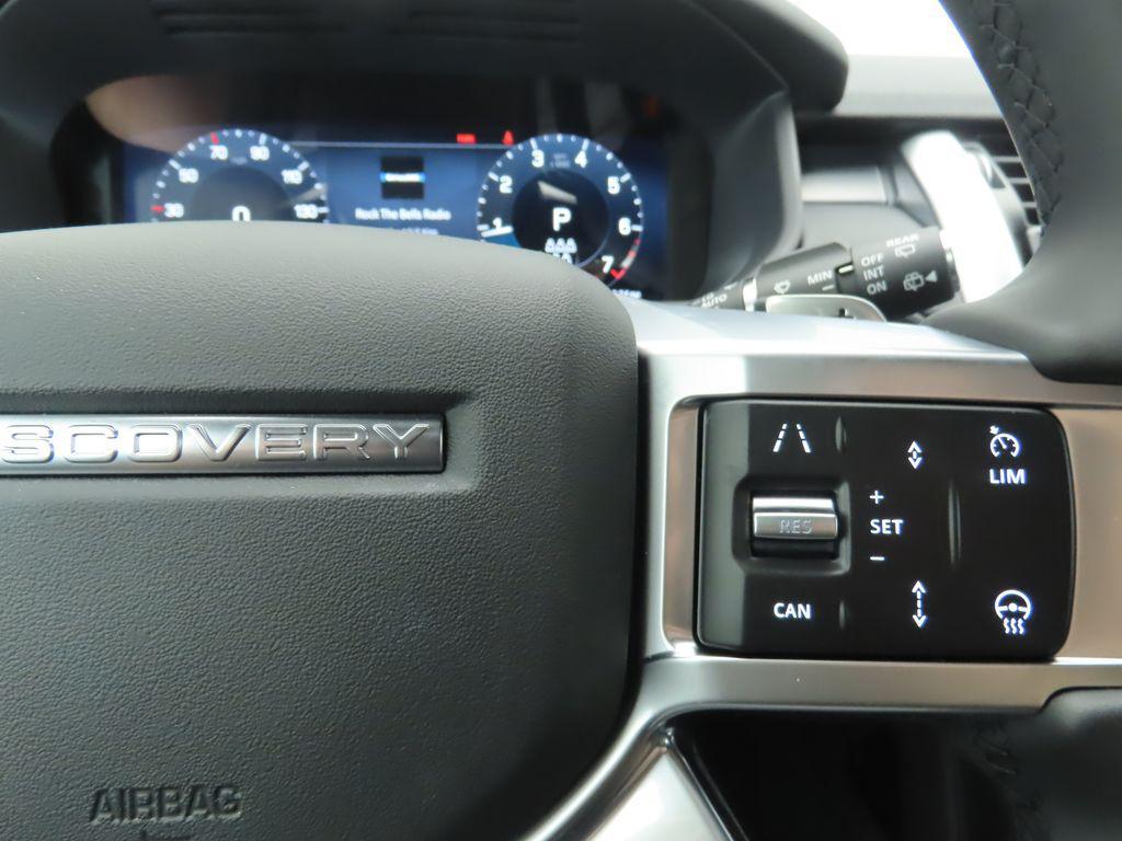 new 2026 Land Rover Discovery car, priced at $76,876