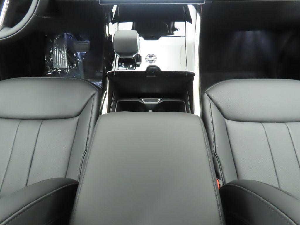 new 2025 Land Rover Range Rover Sport car, priced at $94,970