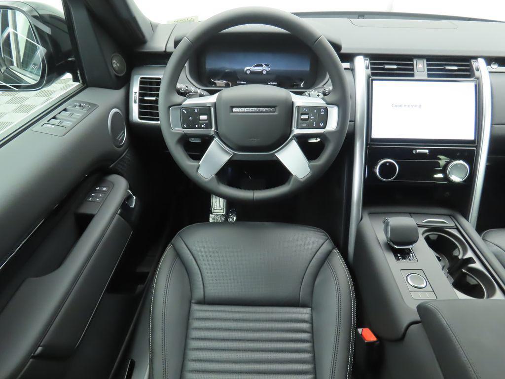 new 2025 Land Rover Discovery car, priced at $70,193