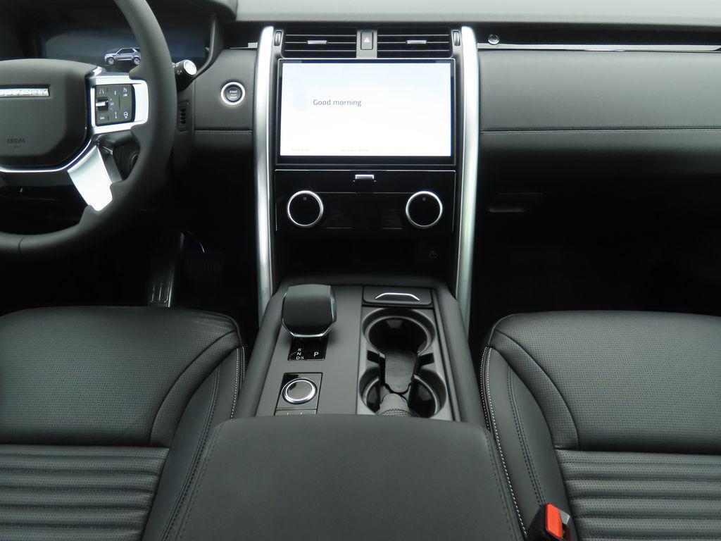 new 2025 Land Rover Discovery car, priced at $70,193