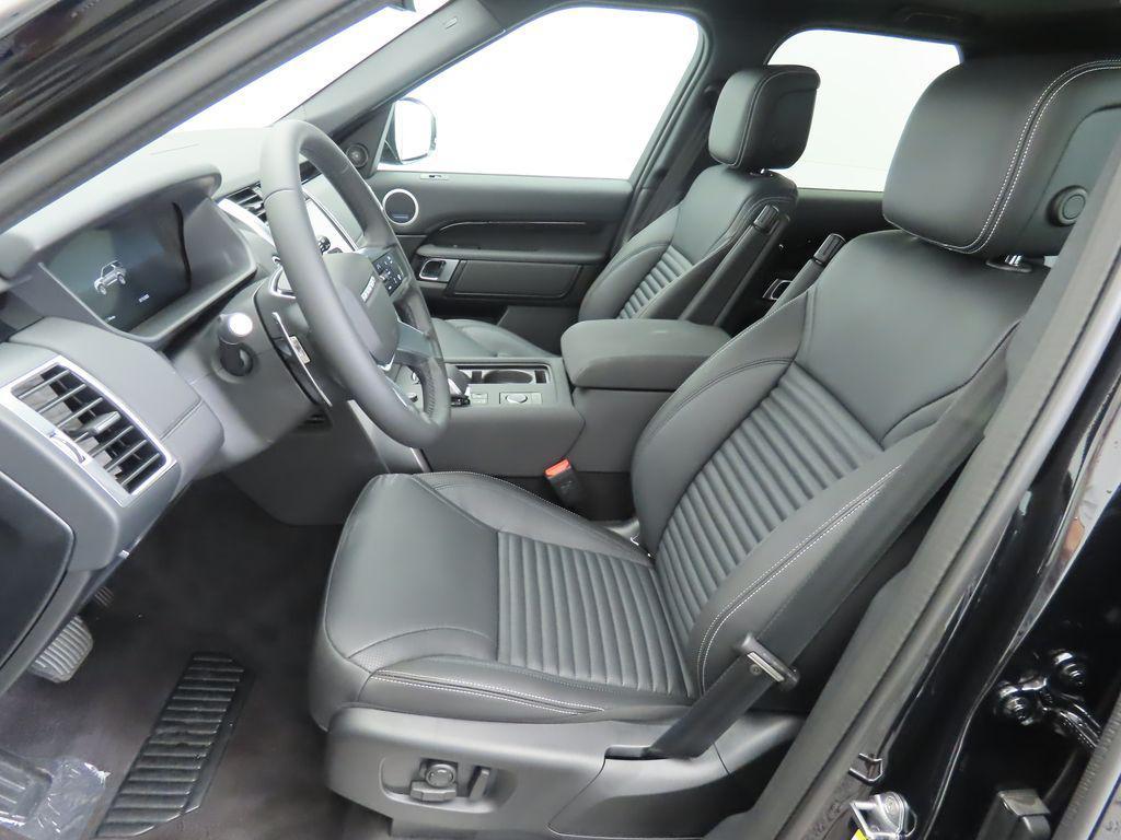 new 2025 Land Rover Discovery car, priced at $70,193