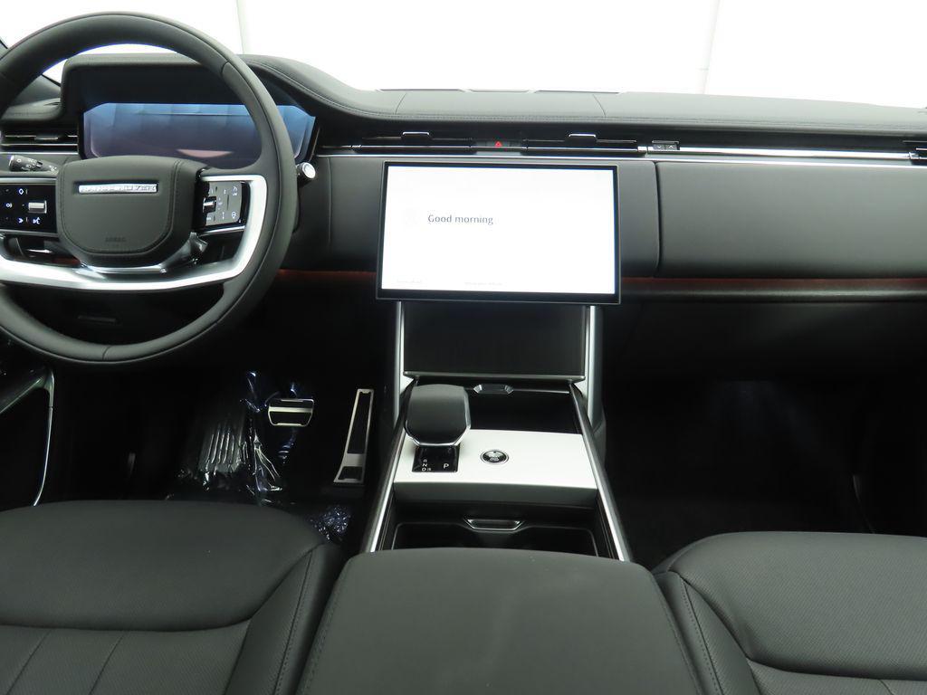 new 2025 Land Rover Range Rover car, priced at $147,985
