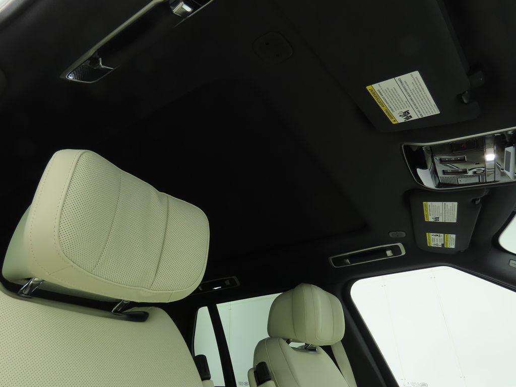 new 2025 Land Rover Range Rover car, priced at $169,890