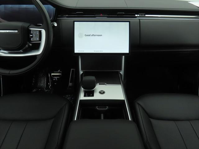 new 2025 Land Rover Range Rover car, priced at $157,085