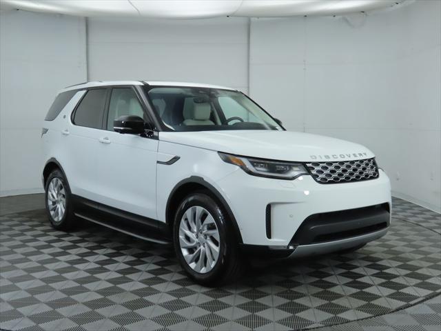 new 2025 Land Rover Discovery car, priced at $68,285