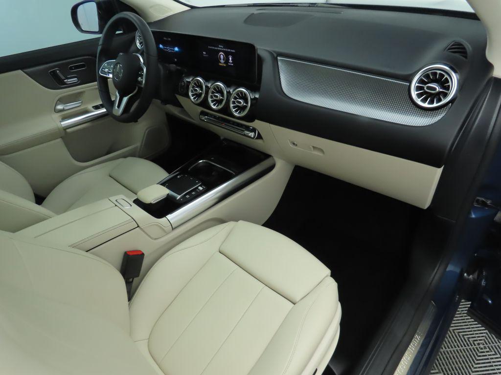 used 2021 Mercedes-Benz GLA 250 car, priced at $26,593