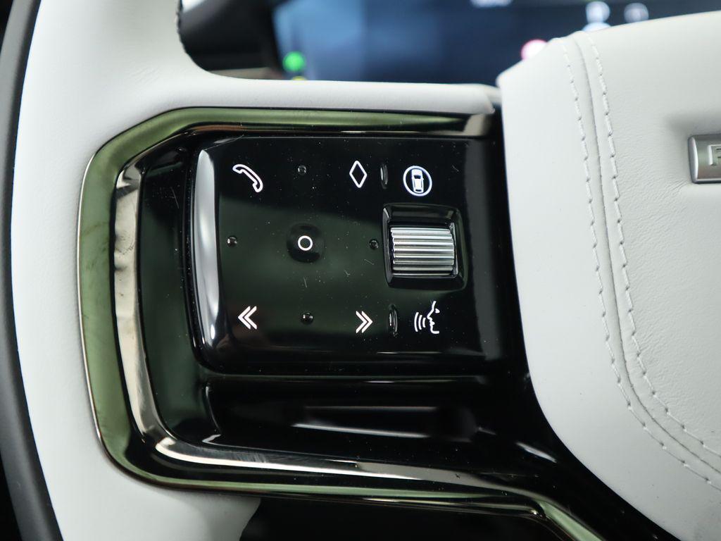new 2025 Land Rover Range Rover Sport car, priced at $123,540