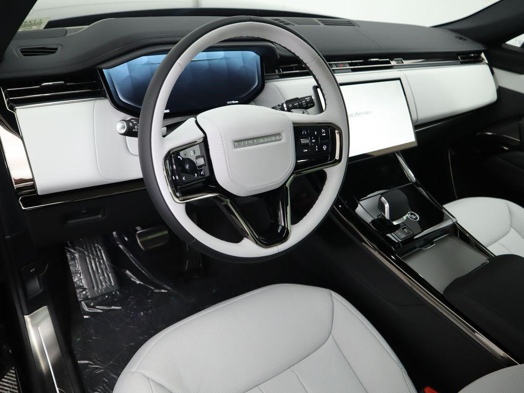 new 2025 Land Rover Range Rover Sport car, priced at $123,540