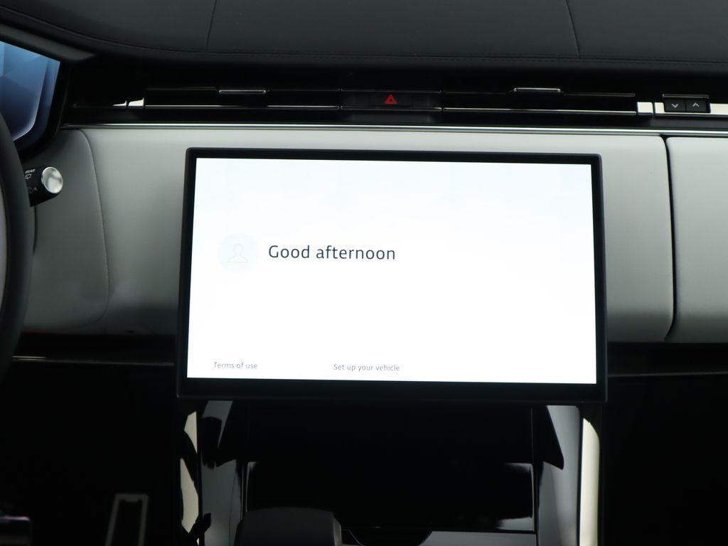 new 2025 Land Rover Range Rover Sport car, priced at $123,540