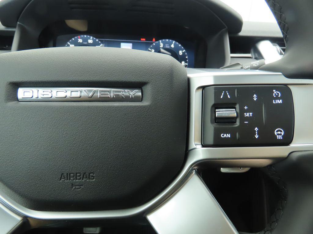 new 2025 Land Rover Discovery car, priced at $65,893