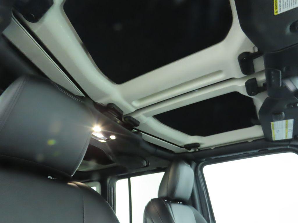 used 2019 Jeep Wrangler Unlimited car, priced at $31,078