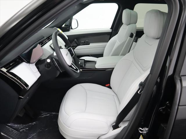 new 2025 Land Rover Range Rover Sport car, priced at $93,705