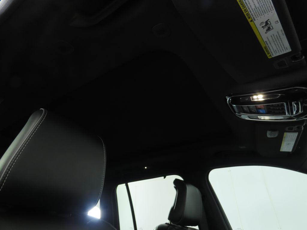 used 2023 Jeep Grand Cherokee car, priced at $38,983