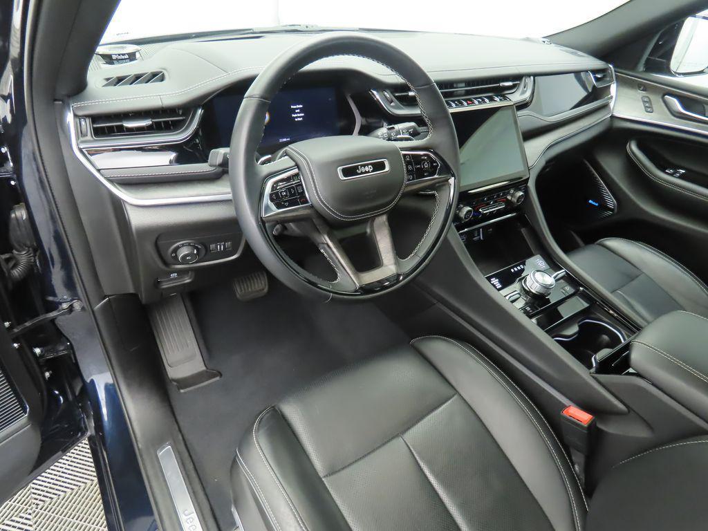 used 2023 Jeep Grand Cherokee car, priced at $38,983