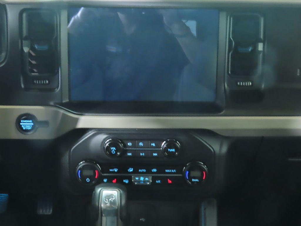 used 2023 Ford Bronco car, priced at $49,483