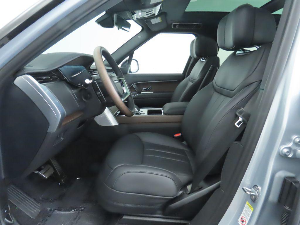 new 2025 Land Rover Range Rover car, priced at $174,080