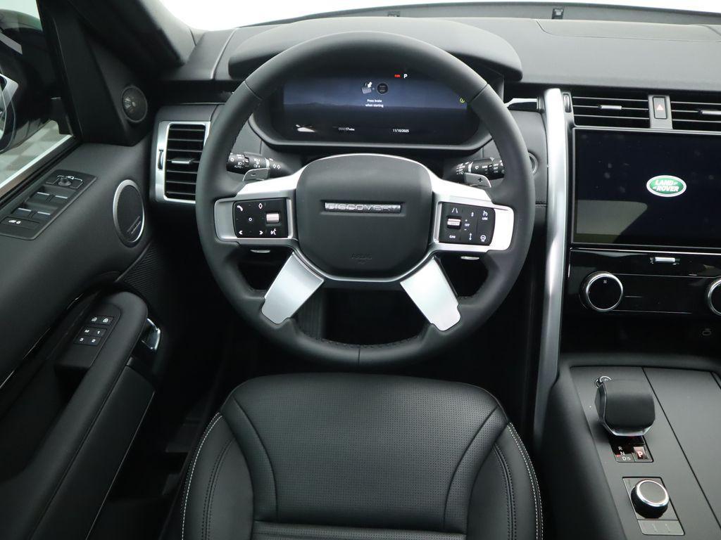 new 2025 Land Rover Discovery car, priced at $69,243
