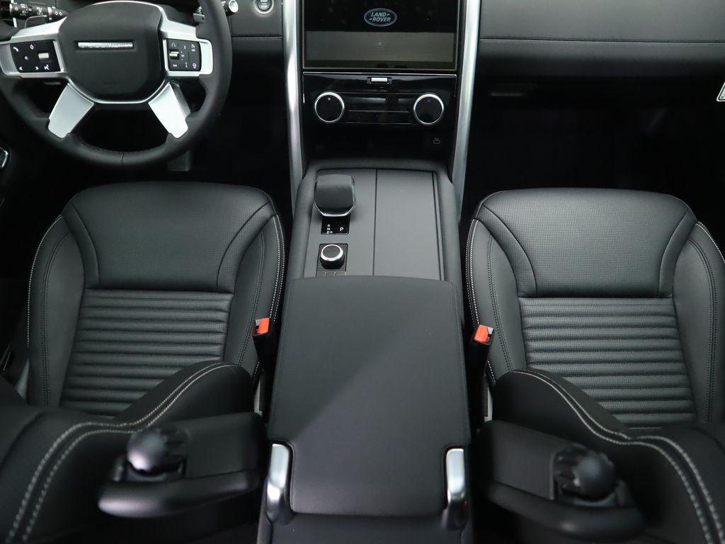 new 2025 Land Rover Discovery car, priced at $69,243
