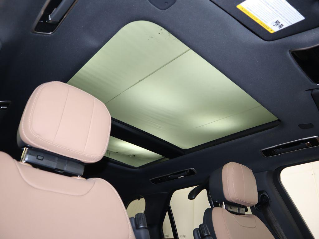new 2025 Land Rover Range Rover Sport car, priced at $122,605
