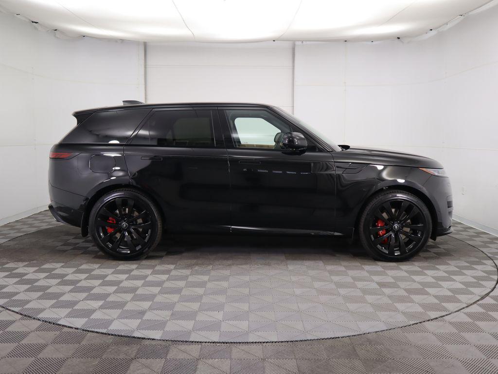 new 2025 Land Rover Range Rover Sport car, priced at $122,605