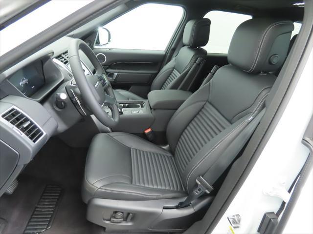 new 2025 Land Rover Discovery car, priced at $63,018