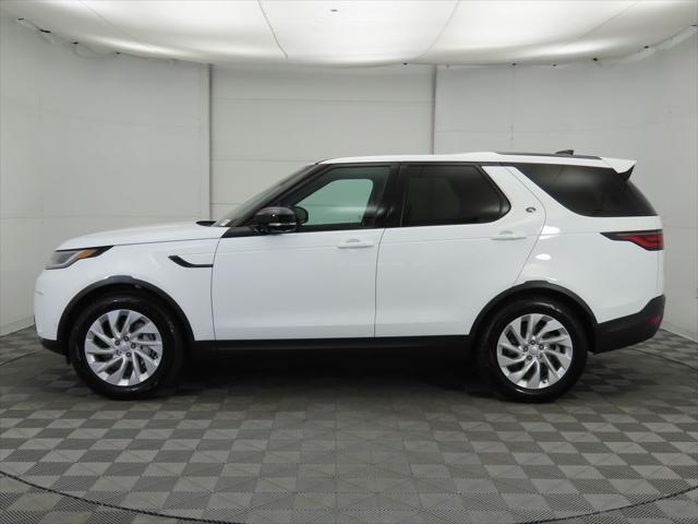 new 2025 Land Rover Discovery car, priced at $63,018