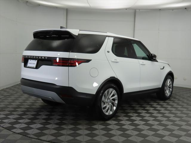 new 2025 Land Rover Discovery car, priced at $63,018