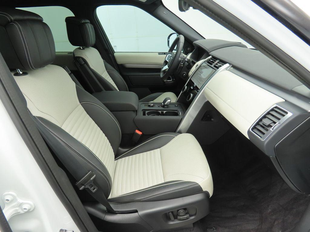 used 2024 Land Rover Discovery car, priced at $51,202