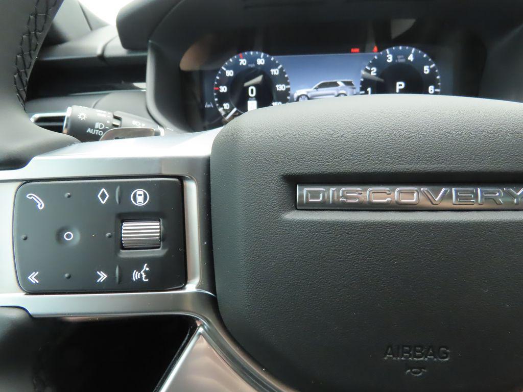new 2025 Land Rover Discovery car, priced at $70,193