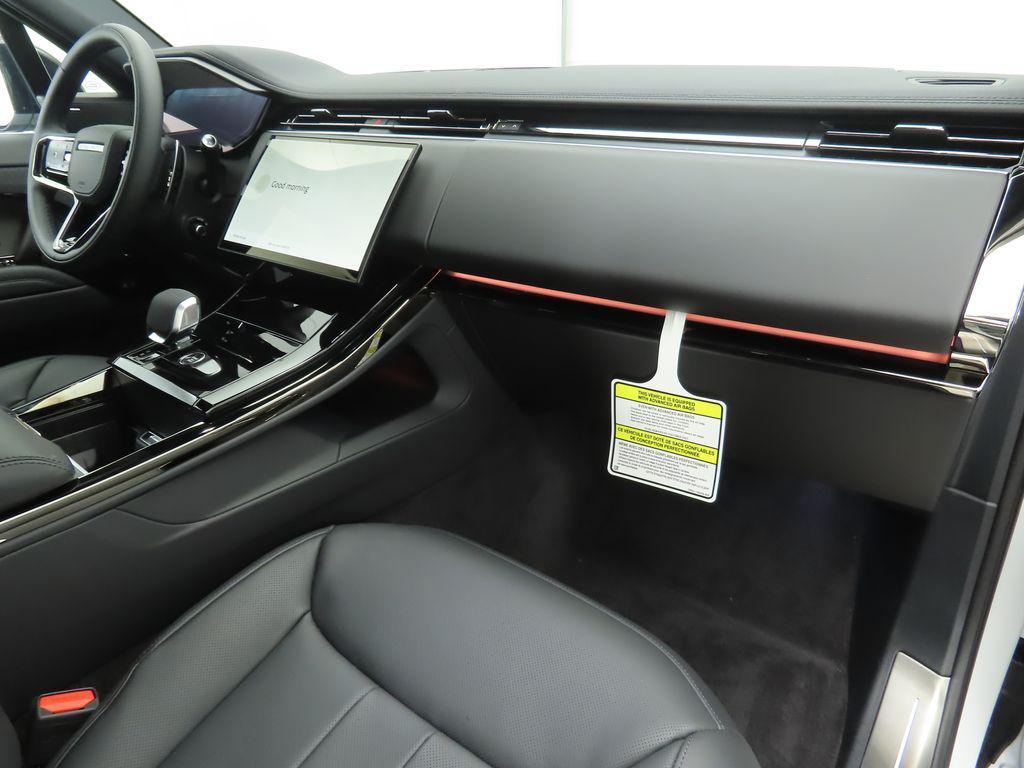 new 2025 Land Rover Range Rover Sport car, priced at $102,720