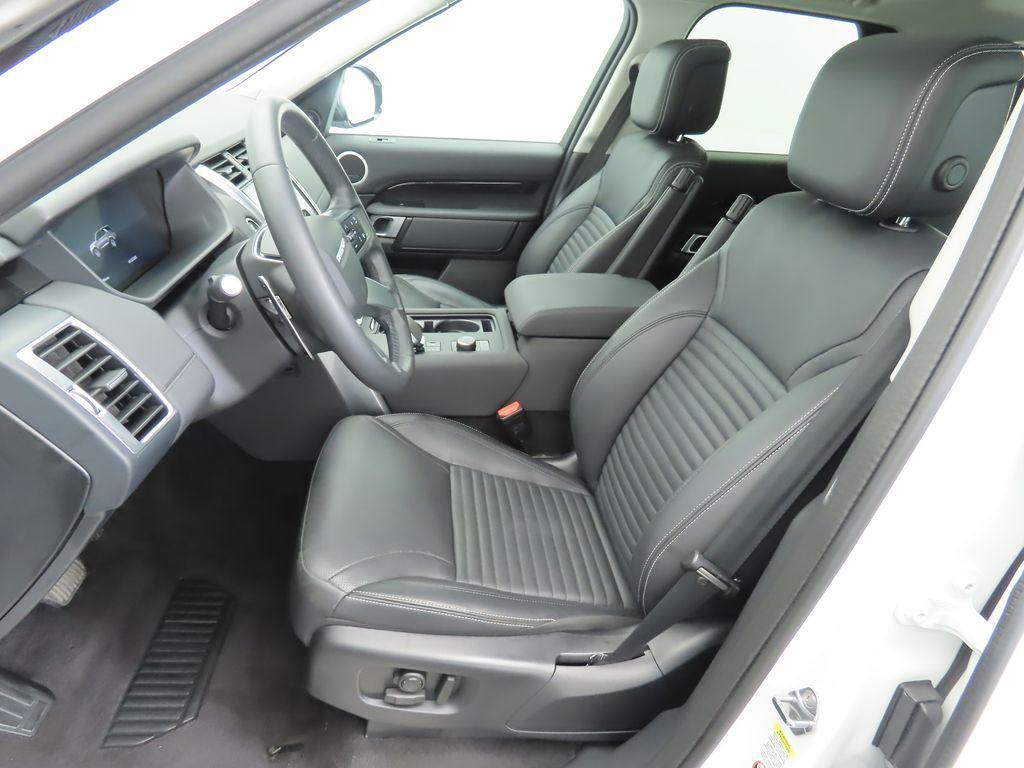 used 2024 Land Rover Discovery car, priced at $39,157