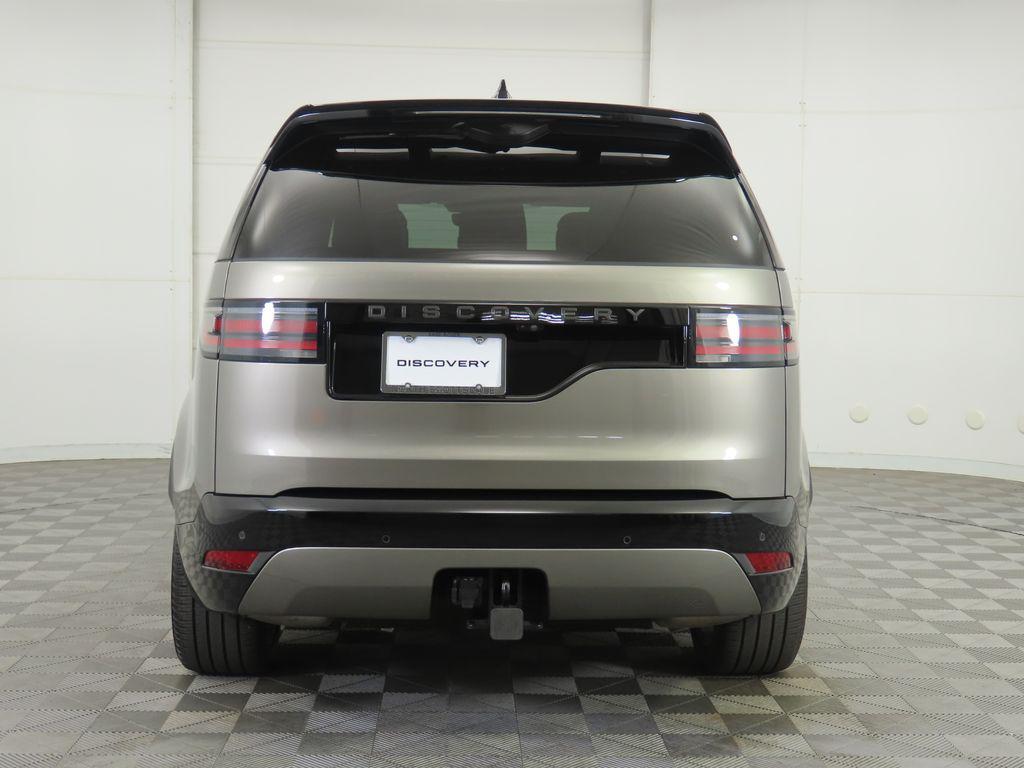 used 2024 Land Rover Discovery car, priced at $55,400