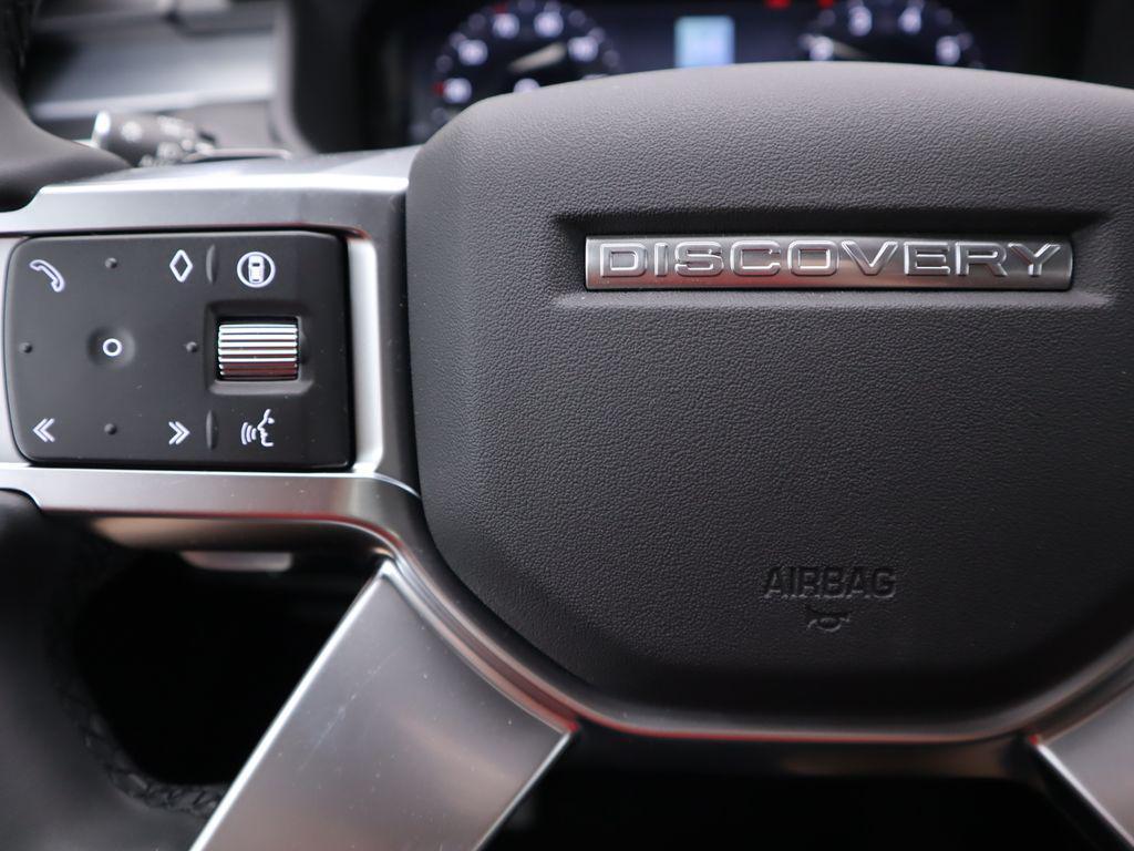 used 2024 Land Rover Discovery car, priced at $55,400