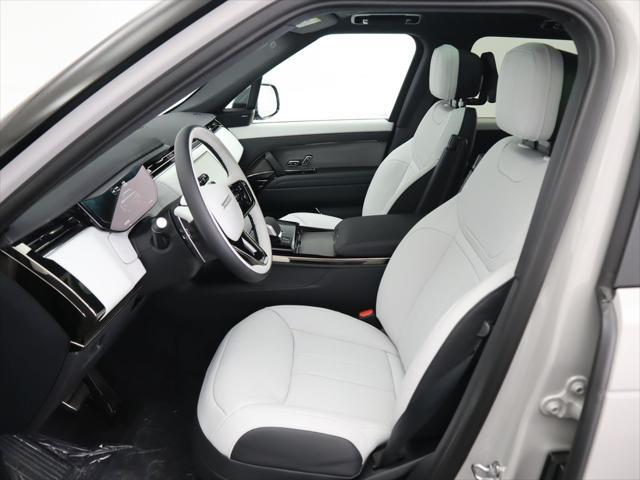new 2025 Land Rover Range Rover Sport car, priced at $107,705