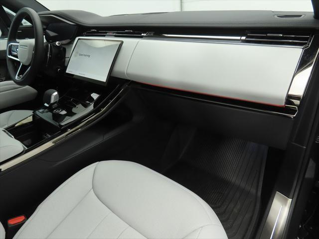 new 2025 Land Rover Range Rover Sport car, priced at $93,910