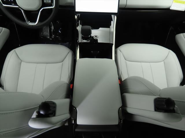 new 2025 Land Rover Range Rover Sport car, priced at $95,555