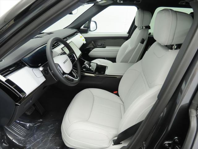 new 2025 Land Rover Range Rover Sport car, priced at $95,555
