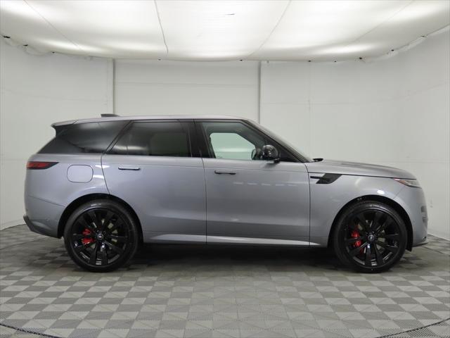 new 2025 Land Rover Range Rover Sport car, priced at $101,625
