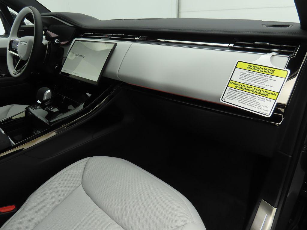 new 2025 Land Rover Range Rover Sport car, priced at $103,565