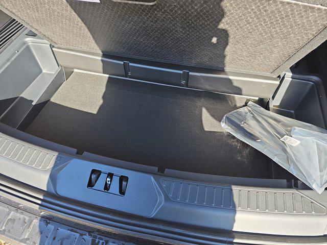 new 2025 Ford Explorer car, priced at $46,057