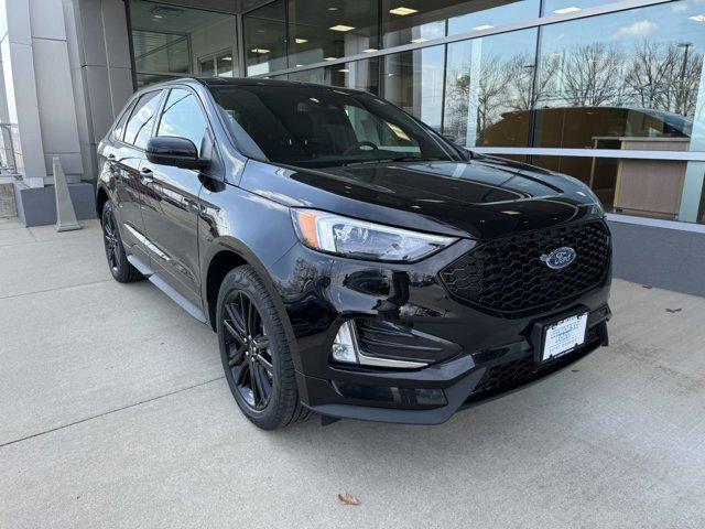 new 2024 Ford Edge car, priced at $42,174