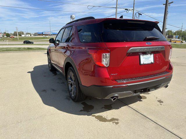 new 2024 Ford Explorer car, priced at $45,125