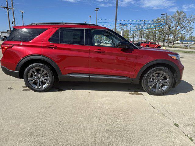 new 2024 Ford Explorer car, priced at $45,125