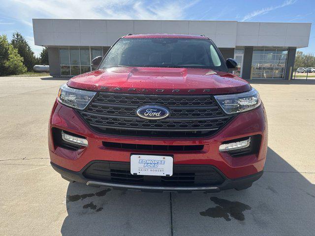 new 2024 Ford Explorer car, priced at $45,125