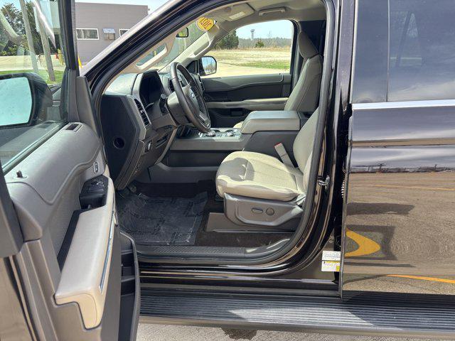 used 2021 Ford Expedition car, priced at $39,214